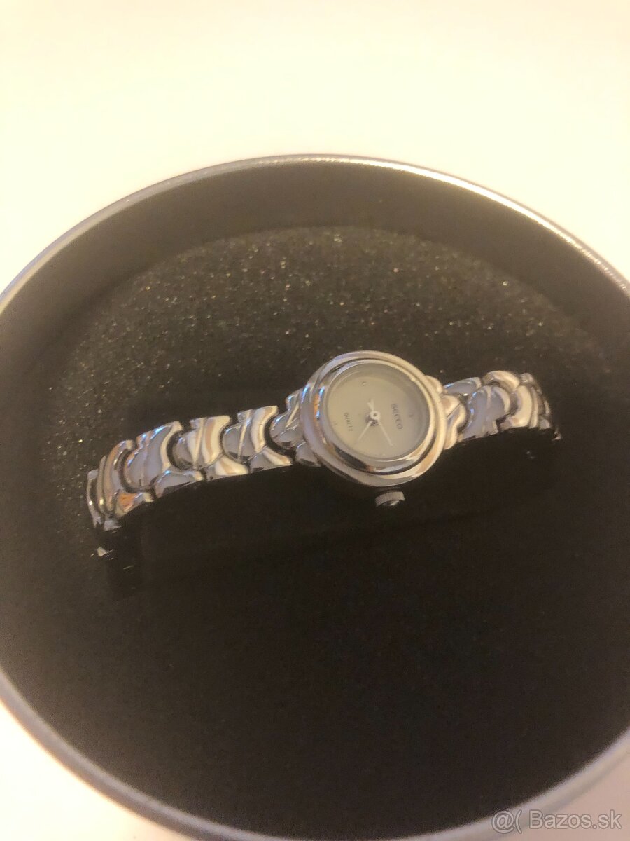 Nové hodinky Seco v - 2