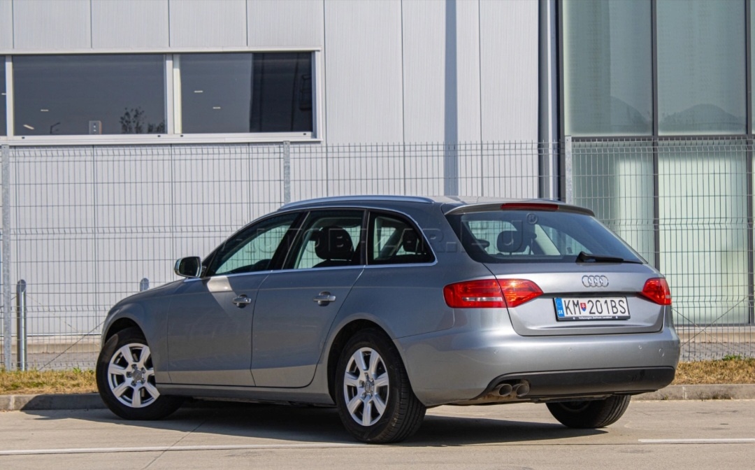 Predám AUDI A4 - 2