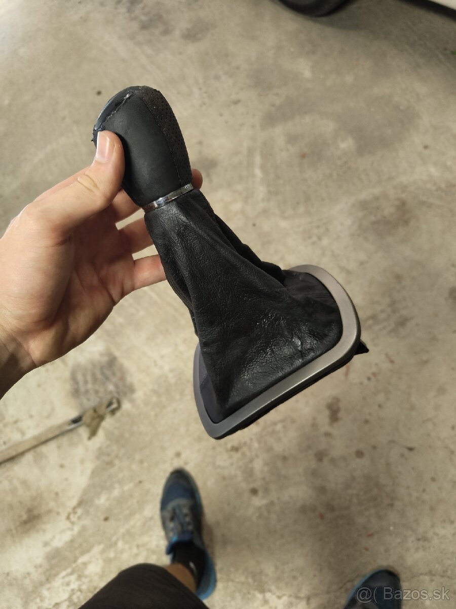 Radiaca páka Seat Leon 1m - 2