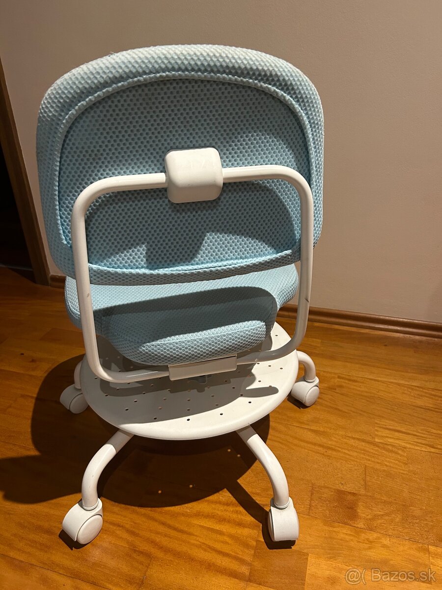 Detska ikea stolička - 2