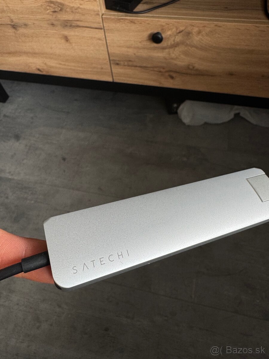 usb-c slim multiport adapter with Ethernet - 2