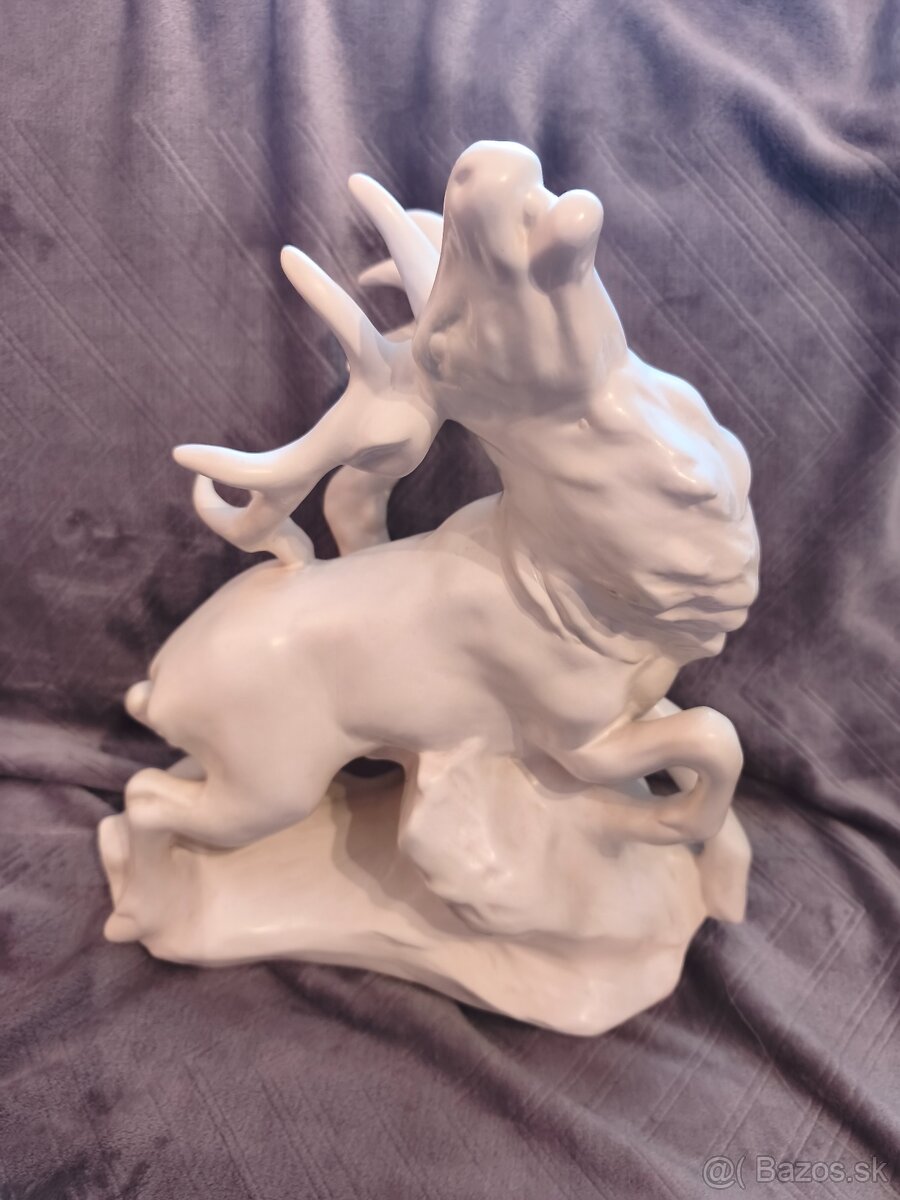 Porcelánový jeleň - 2