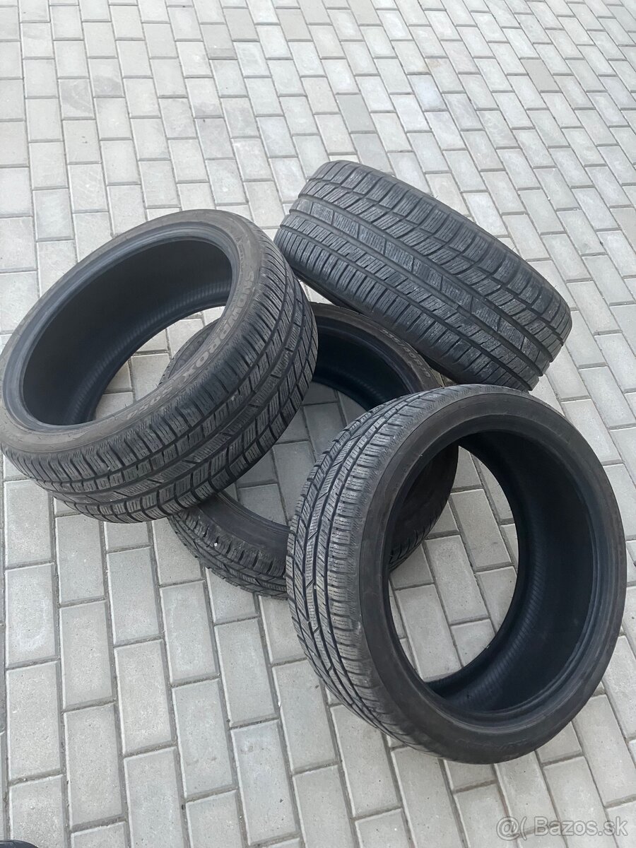 Zimne gumy 235/40 R19 - 2