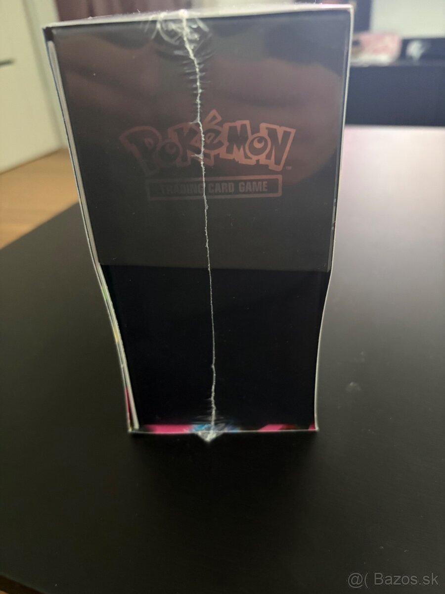 Pitch black ETB - 2