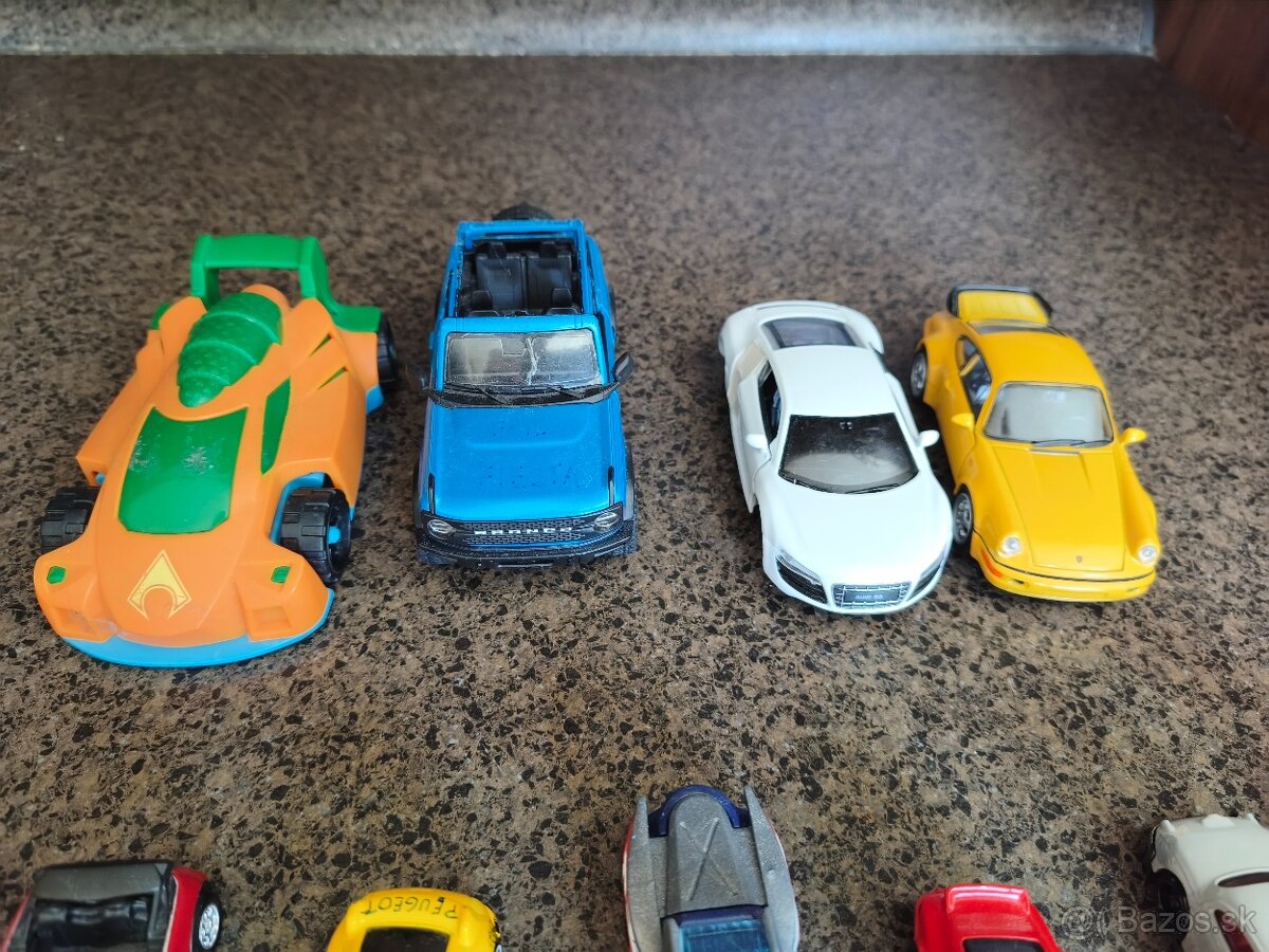 Autíčka, modely áut - 2