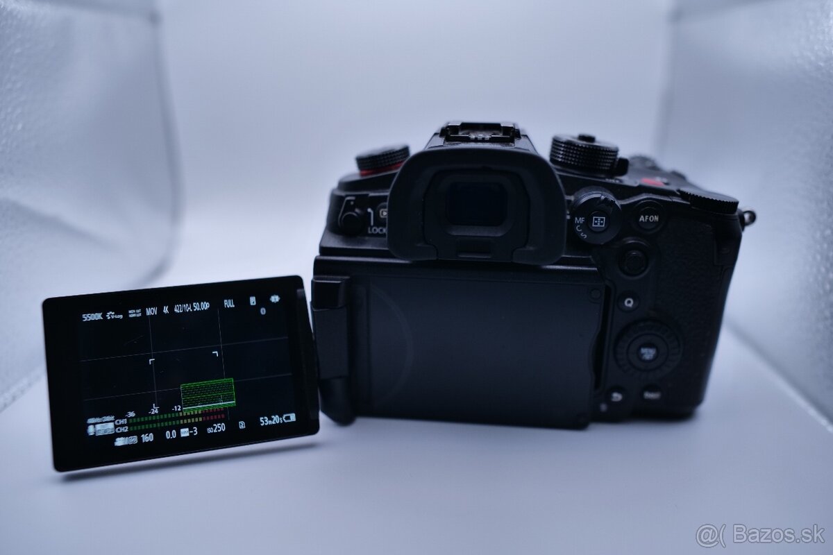 Panasonic Lumix GH6 + SmallRig cage + 2 batérie - 2