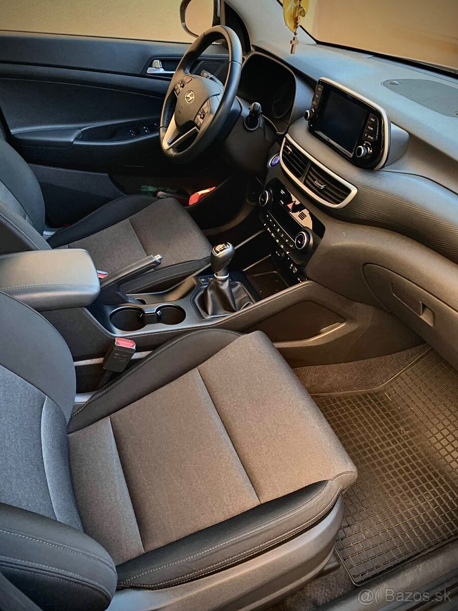 Upratovanie interiéru áut - 2