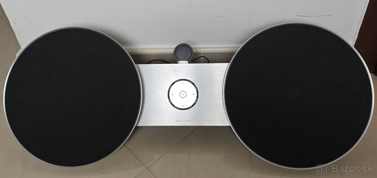 Bang & Olufsen BeoSound 8 - 2