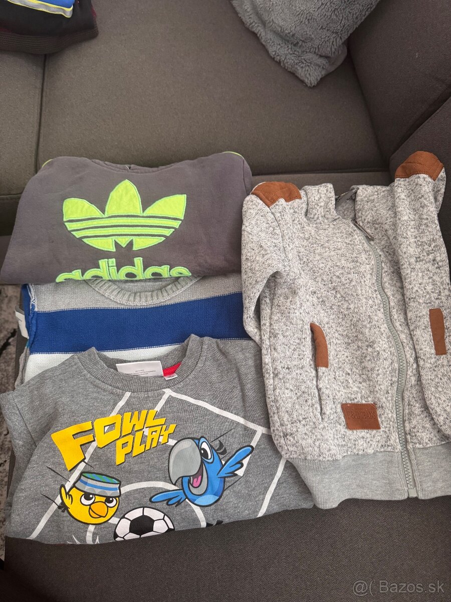 Chlapčenské bundy a svetre - 2