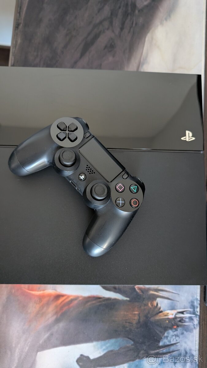 Playstation 4 Slim - 2
