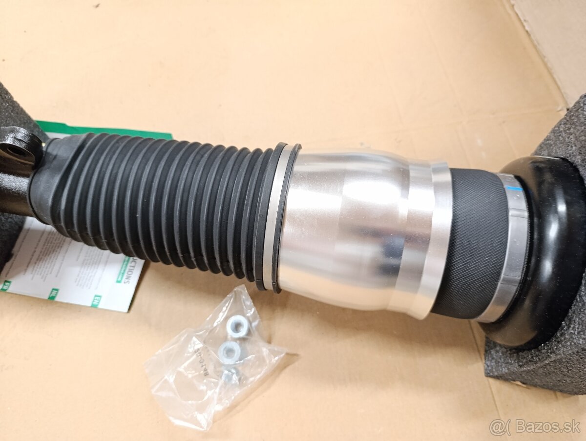 Arnottove závesné mechy Porsche Panamera 970 - 2