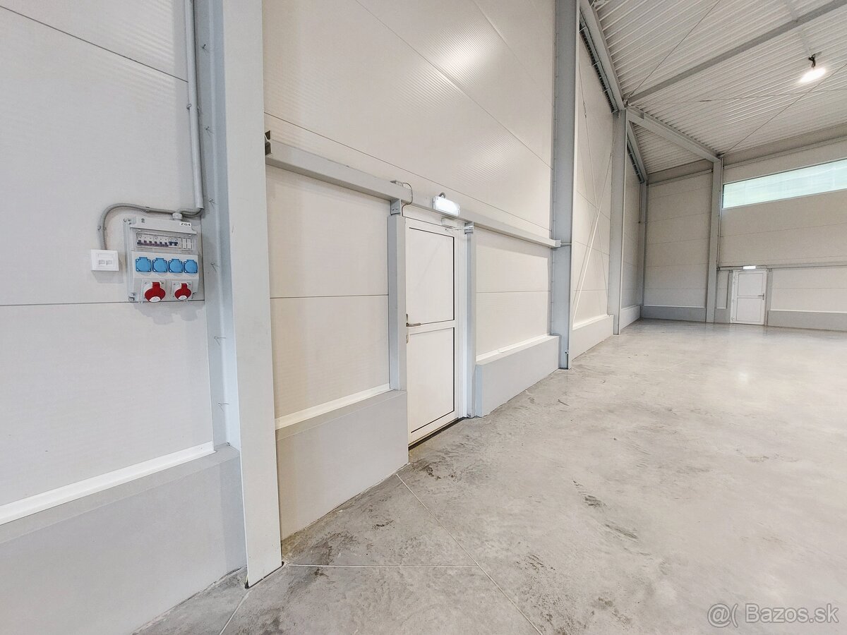 Moderné výrobno-skladové priestory s kancelárskym zázem - 2