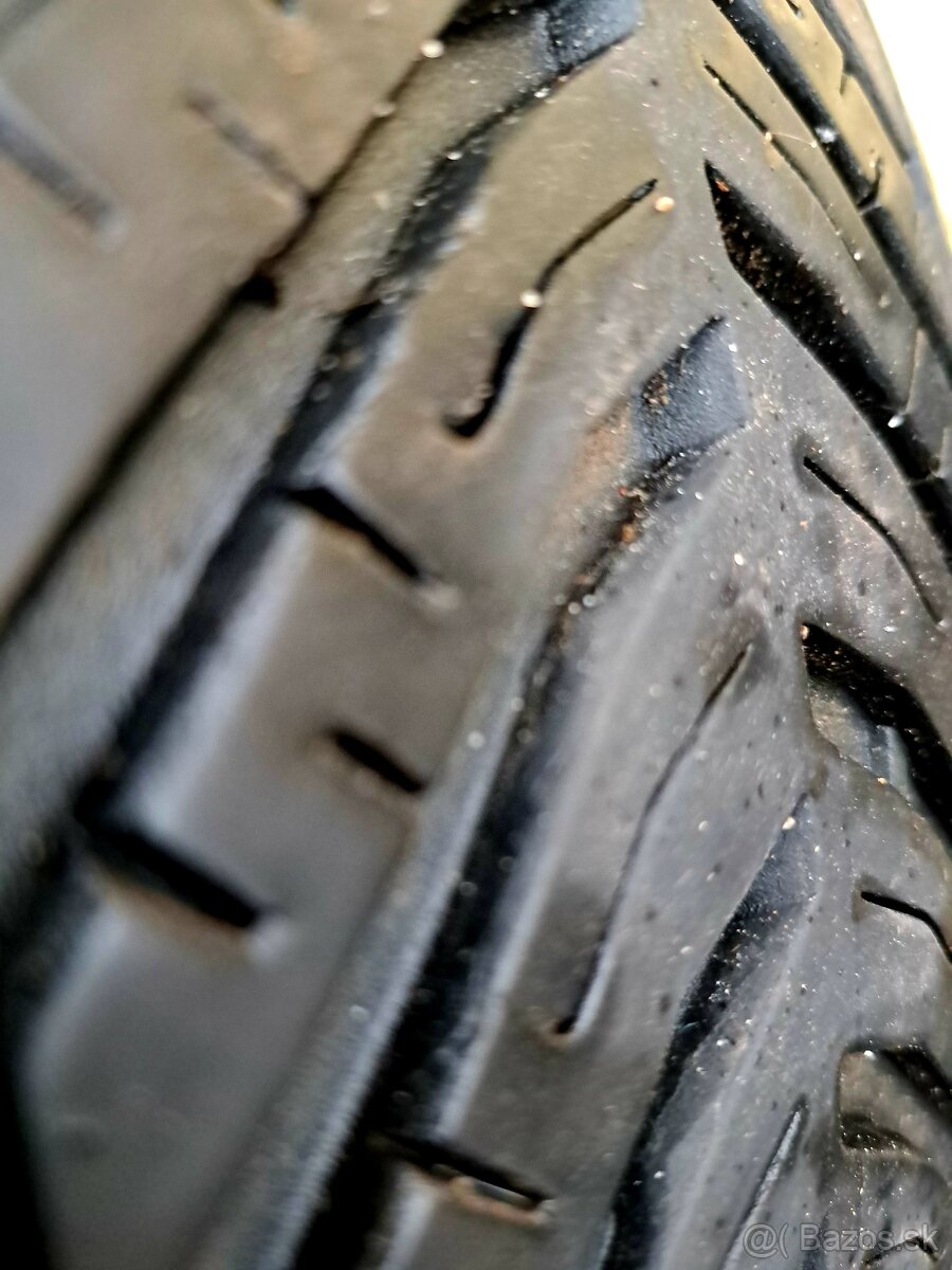 Celoročné pneumatiky R17 225/45 - 2