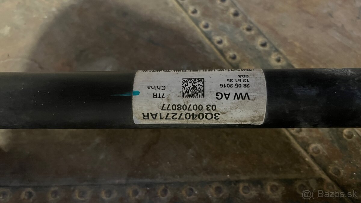 Ľavá poloos skoda superb 3 1.6 tdi - 2