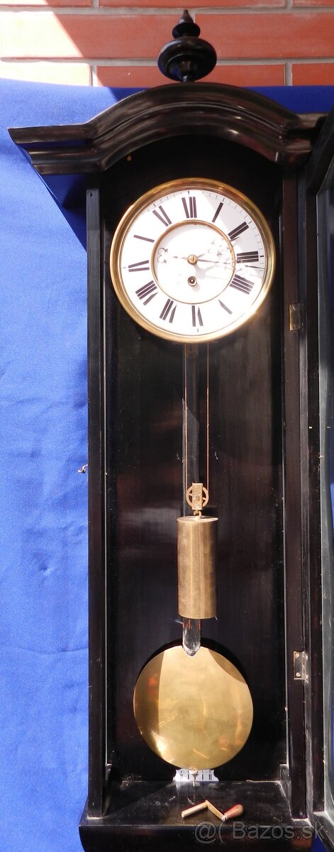 Nástenné hodiny 18. storočie Husľovky - 2