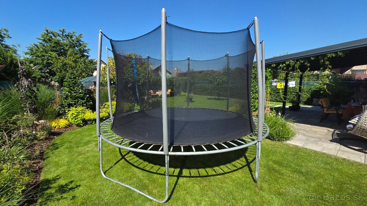 trampolína - 2