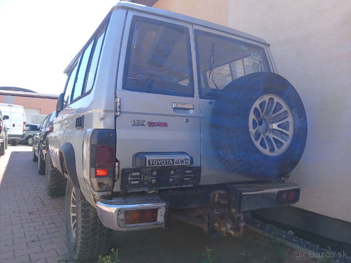 Toyota lj70 LX - 2