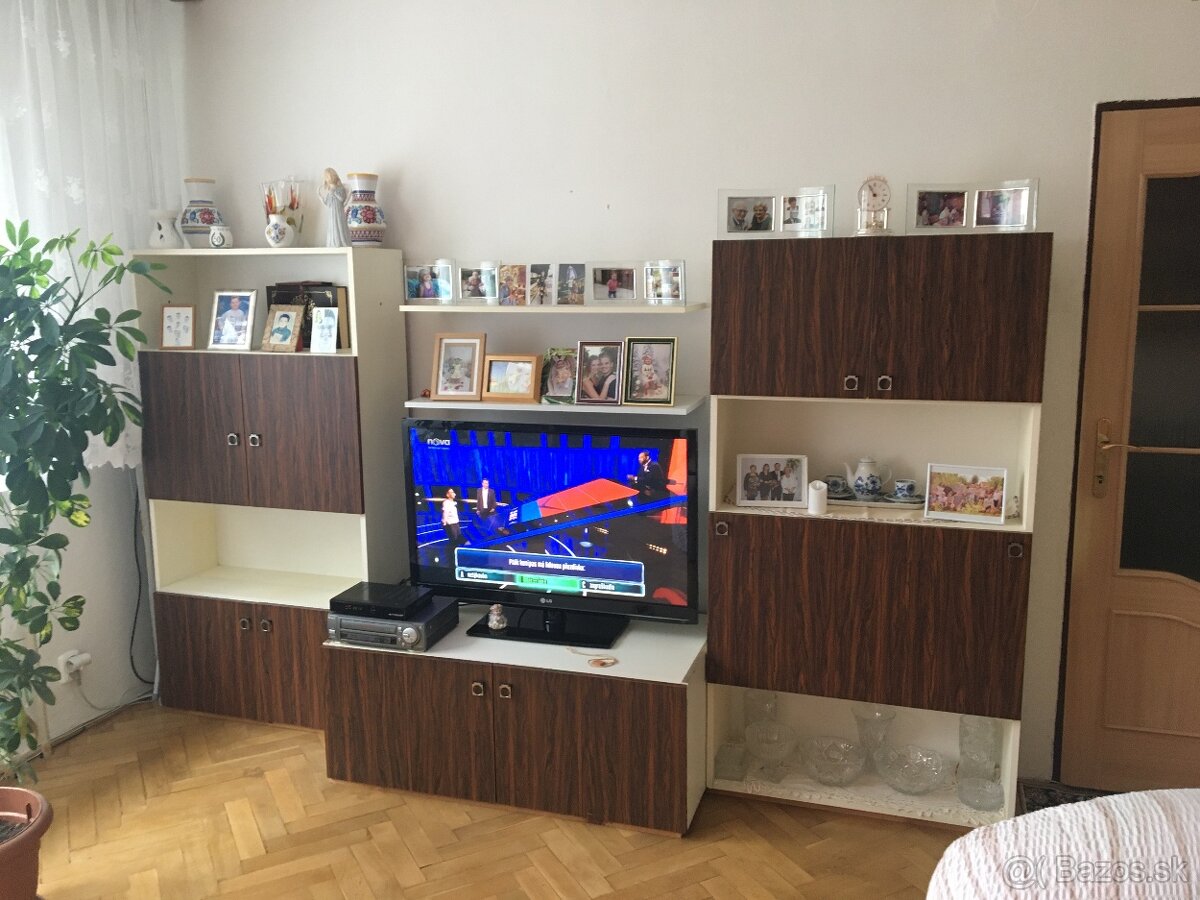 Nábytok retro darujem za odvoz - 2