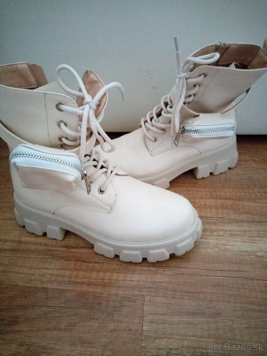 Dámske topánky č.38 - 2