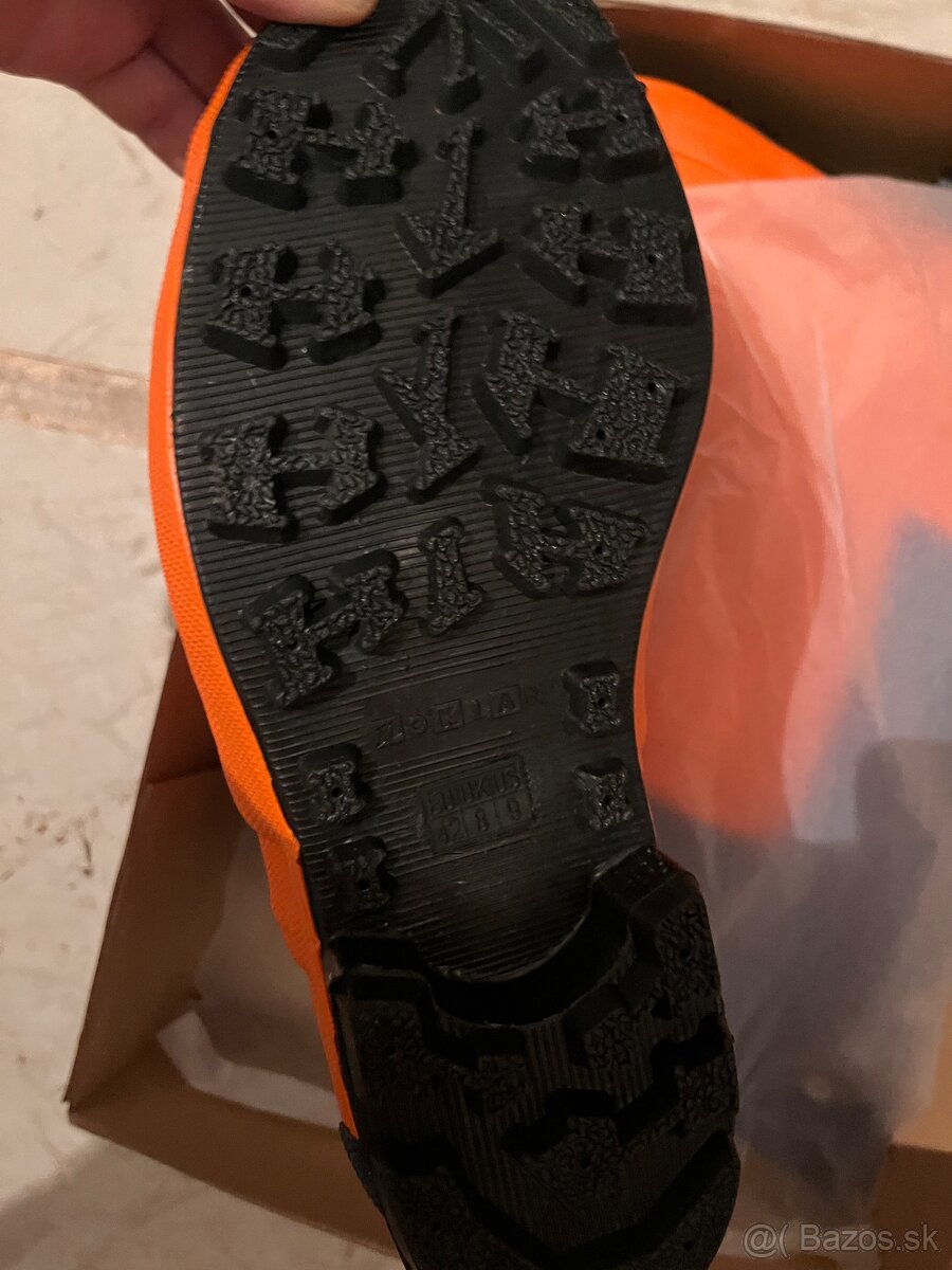 Nové Bezpečnostné čižmy EURO-LOGGER - 2