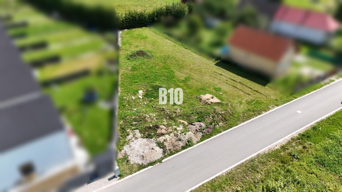 Stavebný pozemok v obci Diaková - 2