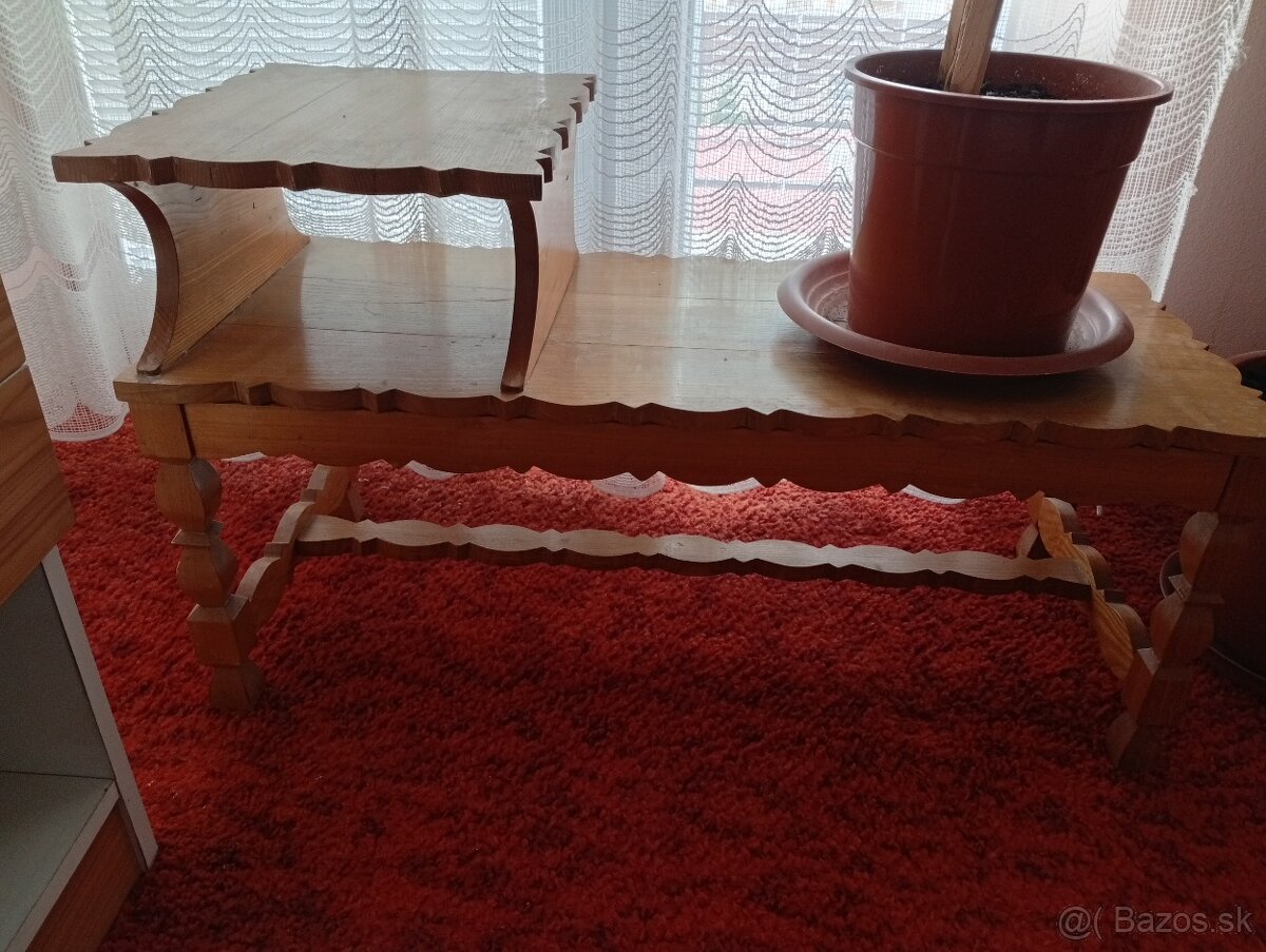 Stolík - lavica - 2