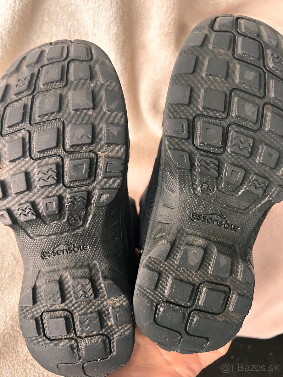 Decathlon Quechua waterproof čižmy- snehule33 - 2