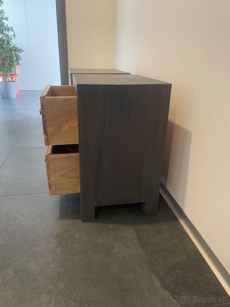 Nočné stolíky - 2