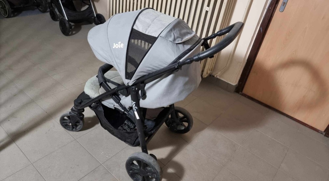 Športový kočik JOIE - 2