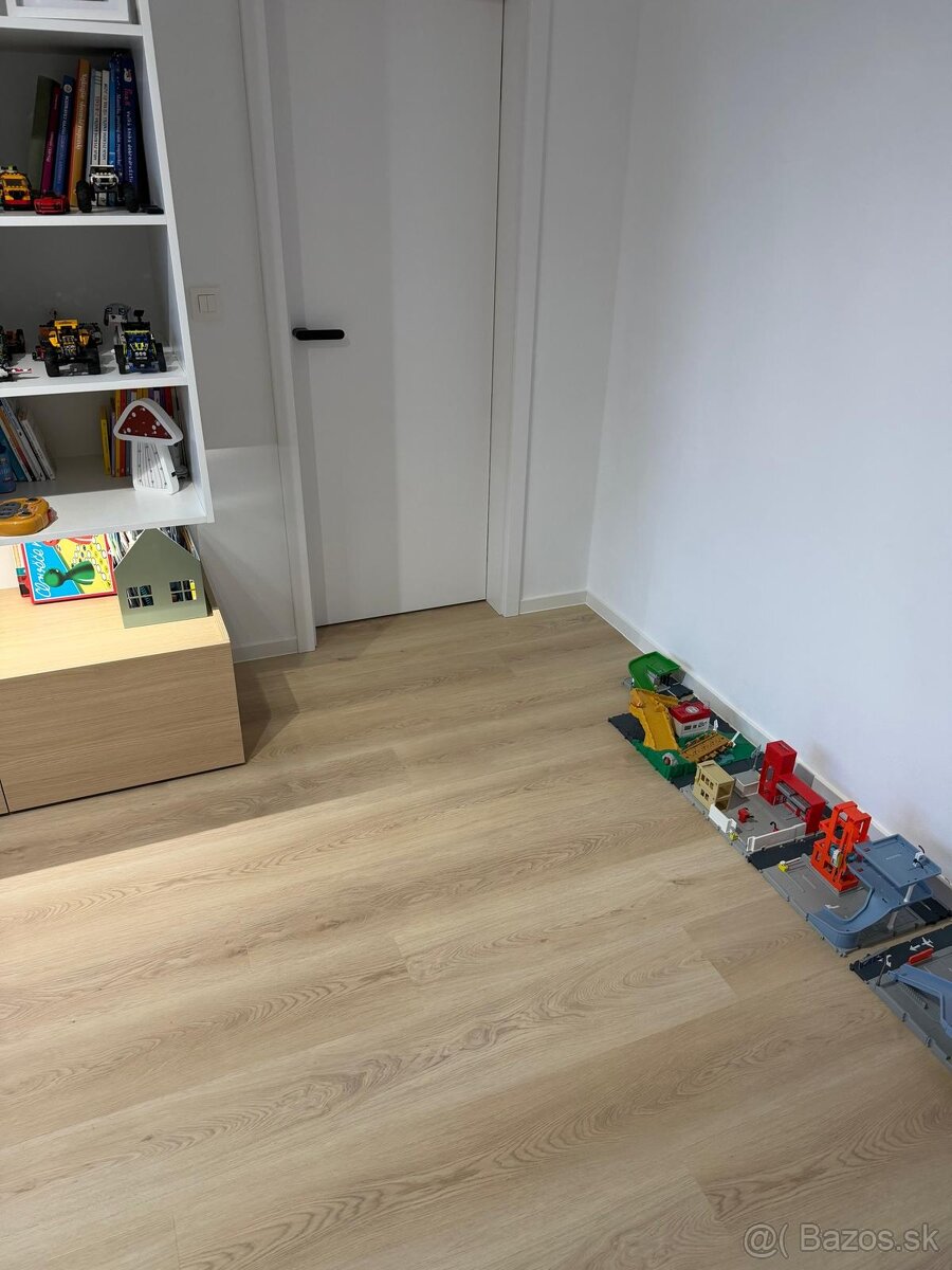 Predám SPC rigidnů klik podlahu - 2
