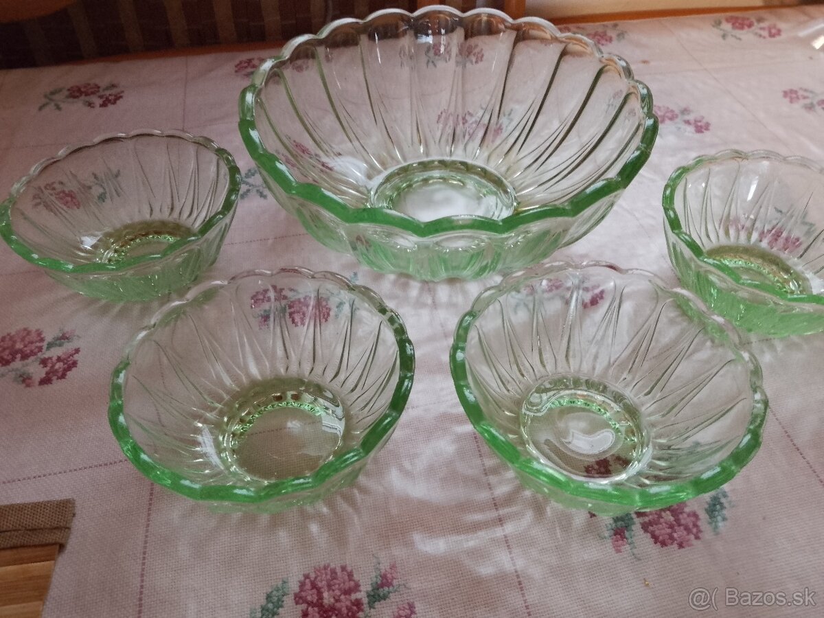 Zelené misky, sklo - 2