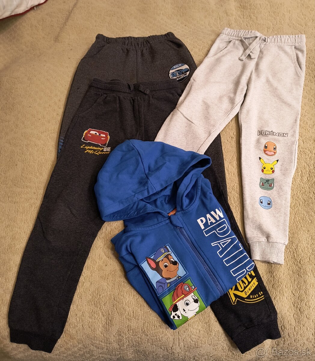 Tepláky a mikina 122/128 - 2