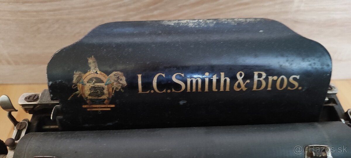 Pisací stroj L.C. Smith & Bros No. 8 - 2