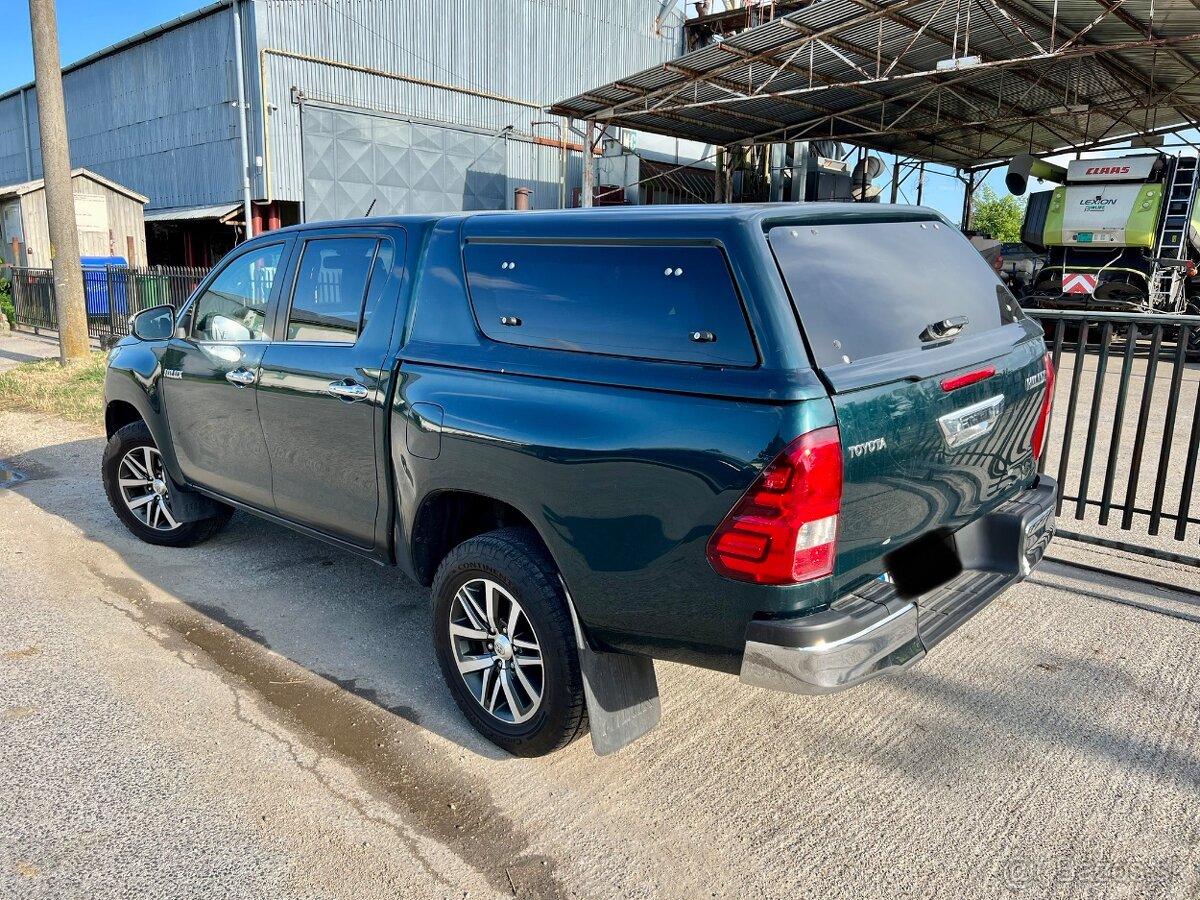 Toyota Hilux2.4 I D-4D Executive A/T odpocet DPH