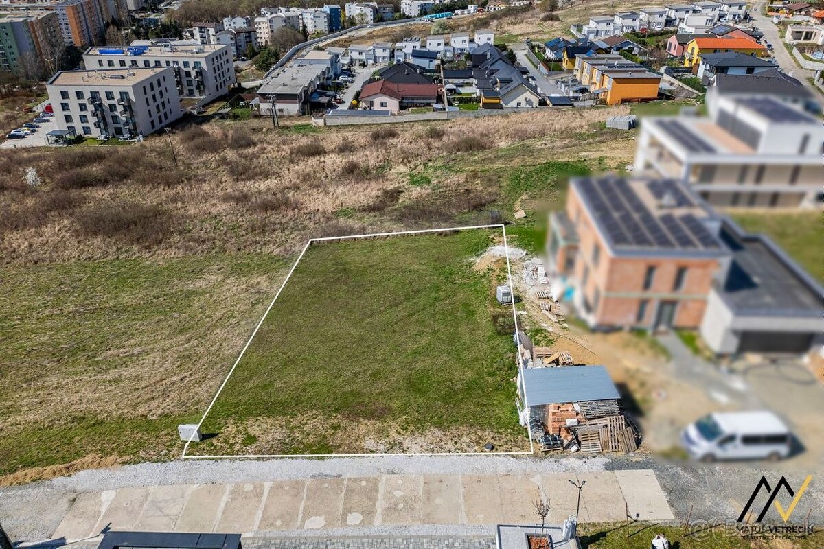 STAVEBNÝ POZEMOK, OBEC ĽUBOTICE, OKRES PREŠOV - 2