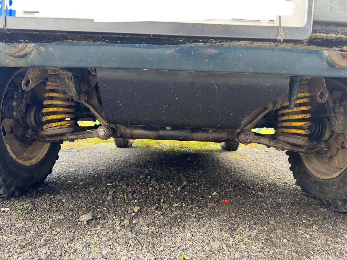 Predám Lada Niva 1.7i + LPG - 2