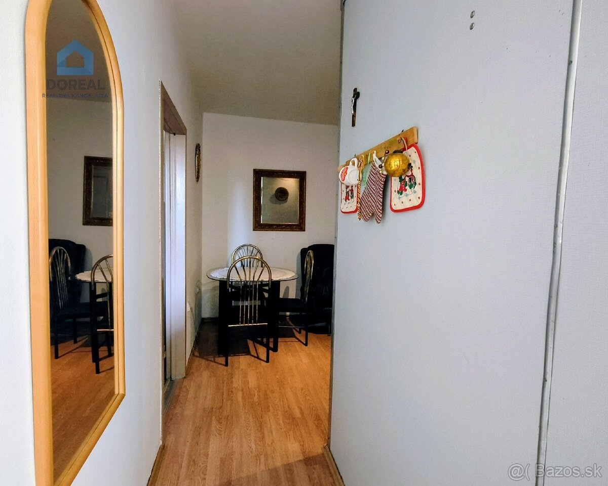 PRIESTRANNÝ 2,5 IZBOVÝ BYT •(66m) • Pod Hájkom, Skalica - 2