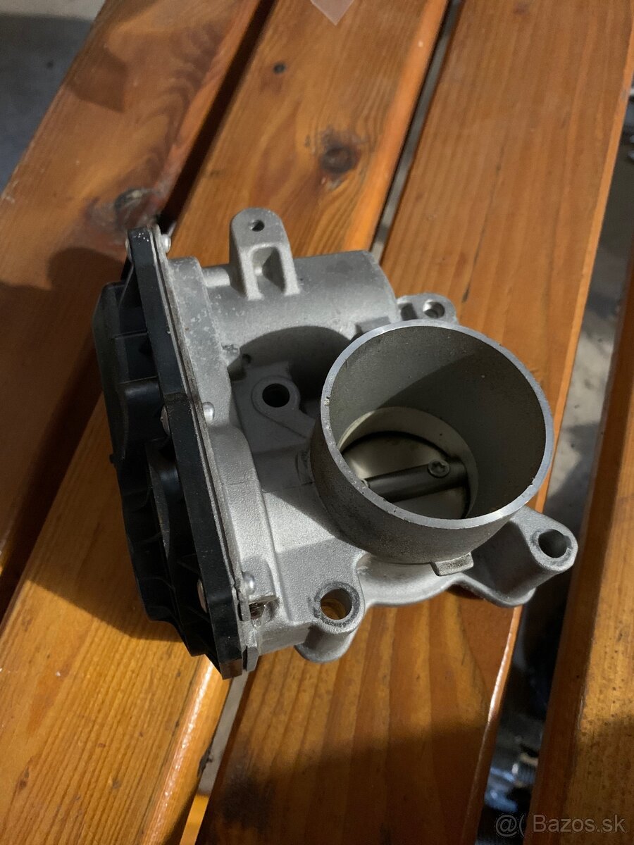 Predám novú škrtiacu klapku na Renault Thalia 2, Clio 2 - 2