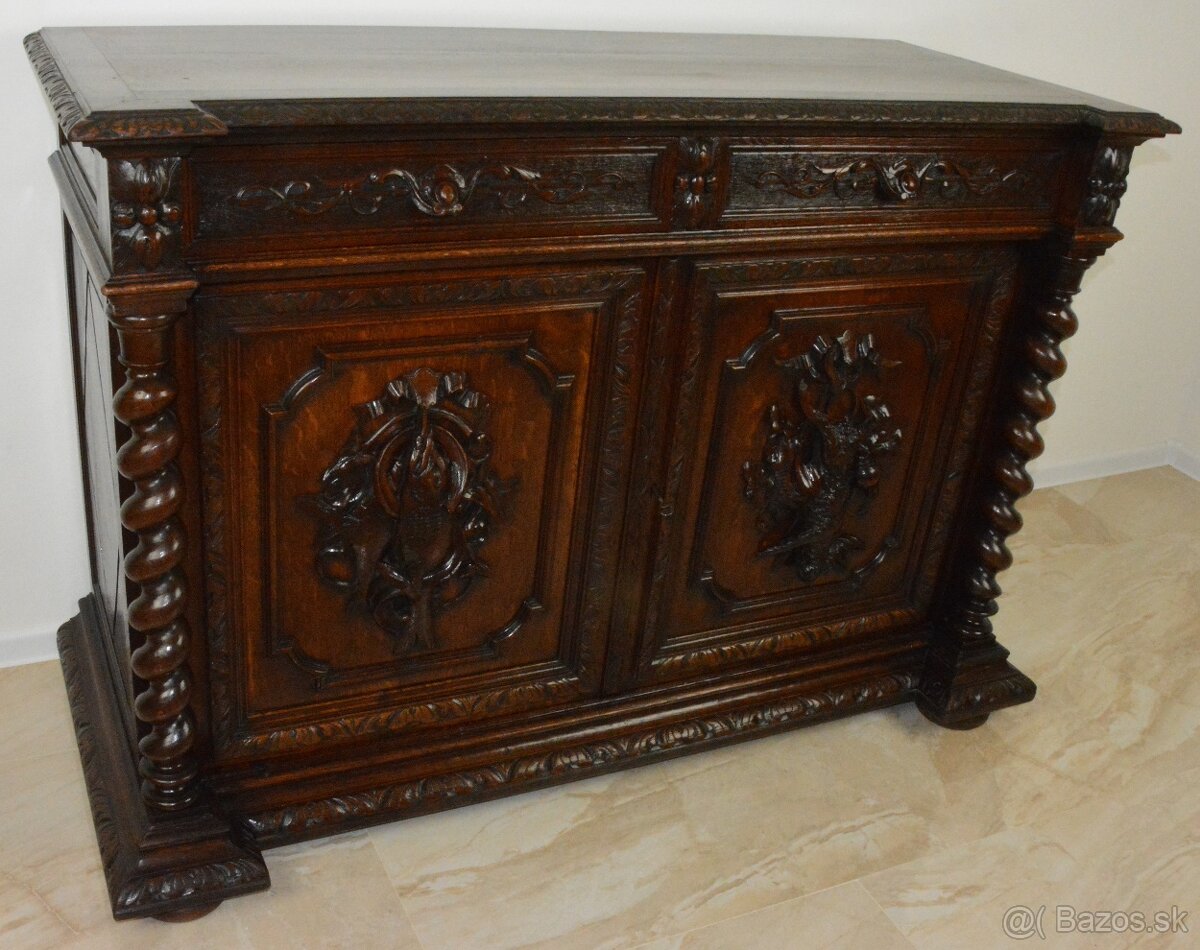 Starožitná komoda s loveckými motivy - dub masiv - 2