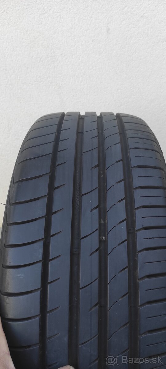 Predam letne pneumatiky 235/55R18 - 2