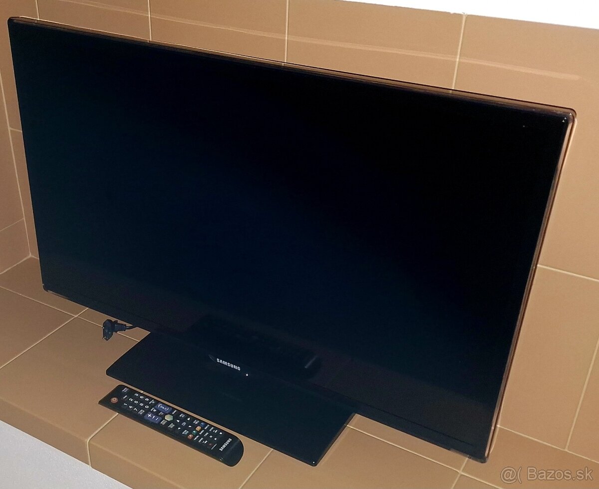 SAMSUNG UE32ES5500W - 2