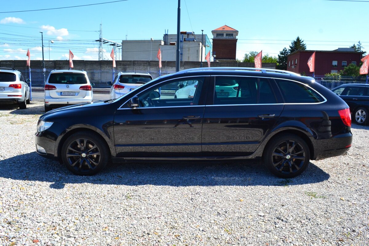 Škoda Superb Combi 2.0 TDI - 2