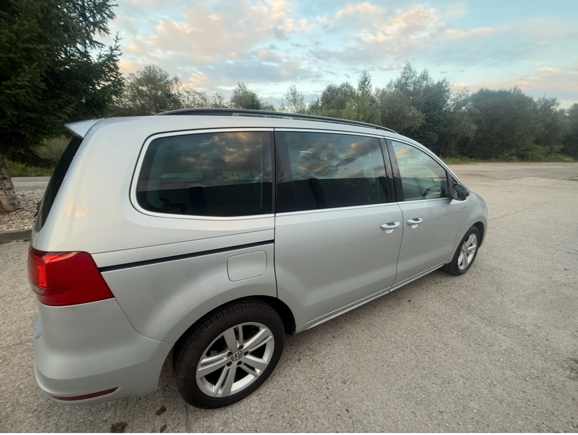 VOLKSWAGEN SHARAN 2.0 TDI manuál MATCH výbava - 2