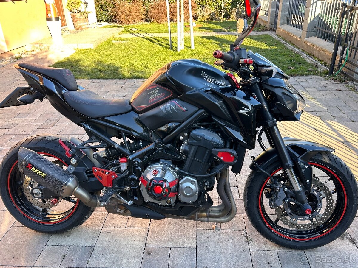 Kawasaki Z900 - 2