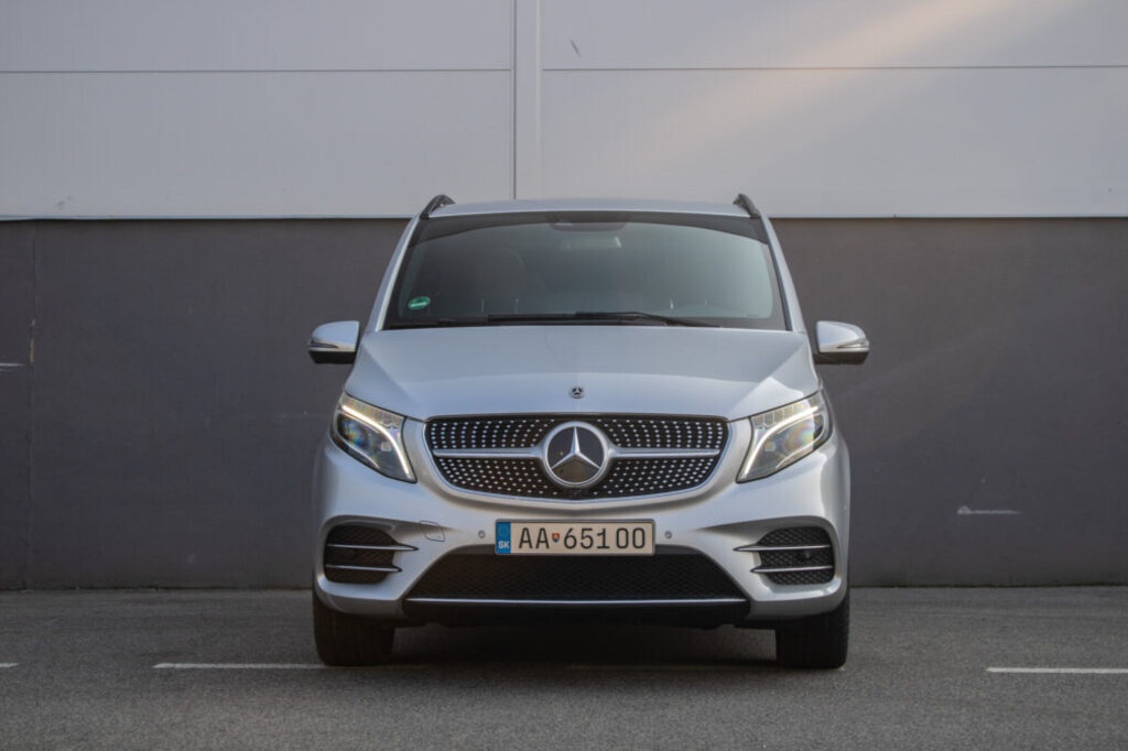 Mercedes V trieda 2022 - 2
