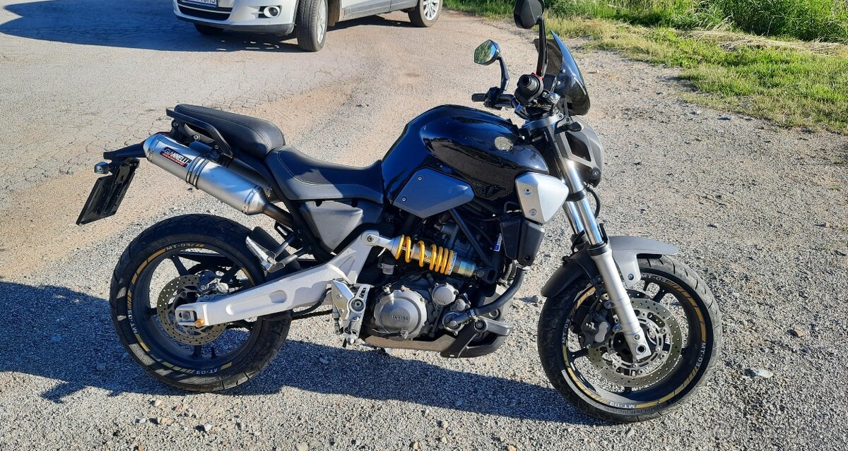 Yamaha MT-03 - 2