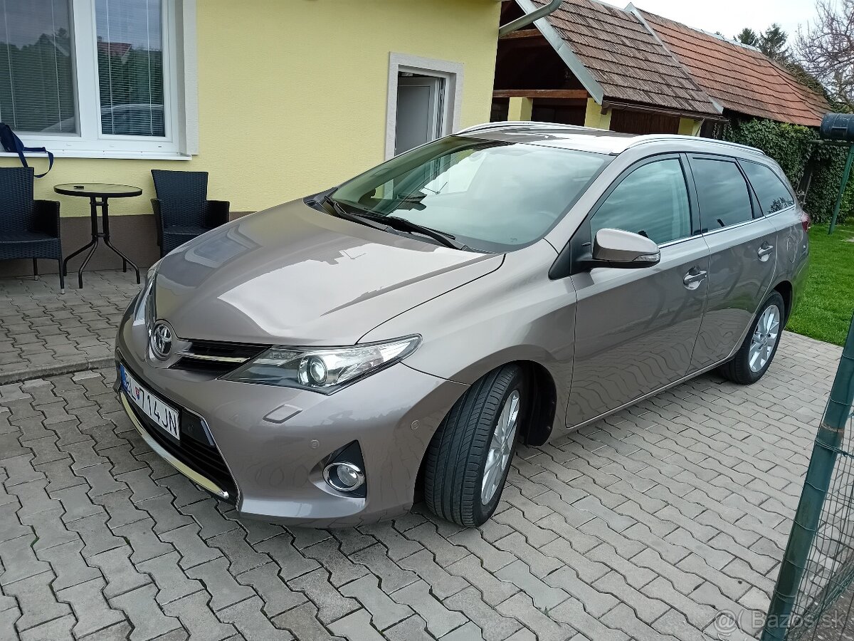 Toyota auris 2 2012-2015 1.4ID-4D - 2