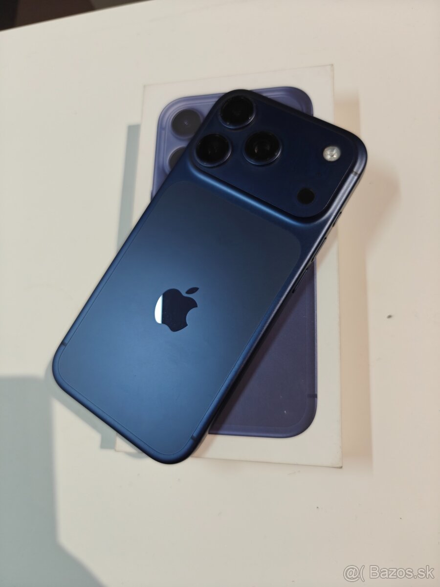 Apple iPhone 17 Pro 256GB - 2
