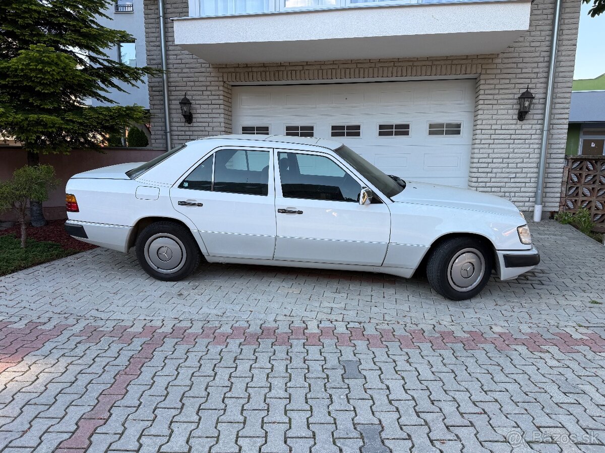 Predám Mercedes-Benz W124 - 2