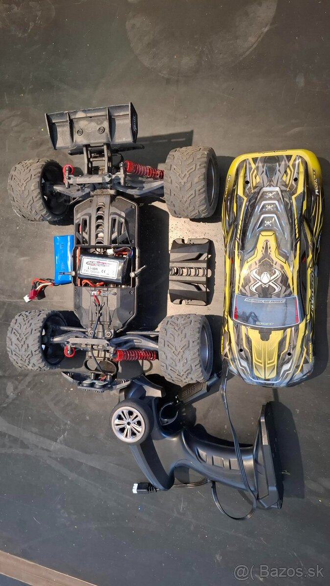 RC auto 1:12 - 2